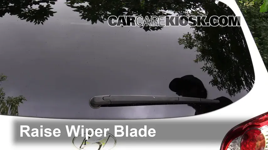 2011 Hyundai Santa Fe GLS 2.4L 4 Cyl. Windshield Wiper Blade (Rear)